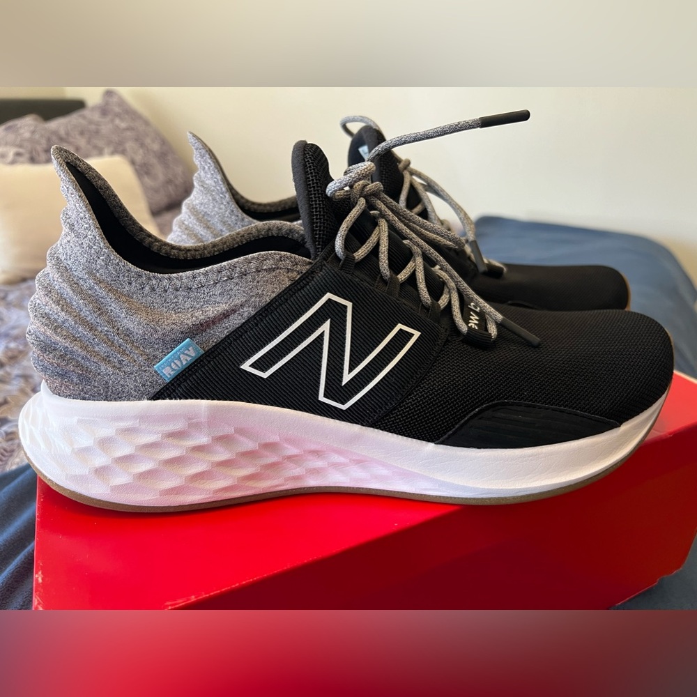 NEW BALANCE MEN’S FRESH FOAM ROAV SHOES BLACK GREY SZ 13